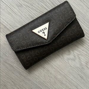 GUESS Women's Brown & Cream Wallet